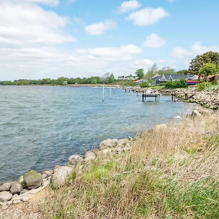 6 Person In Hejls-by Traum 하일스