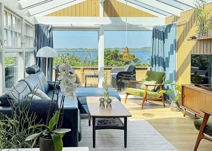 6 Person In Hejls-by Traum * Hejls