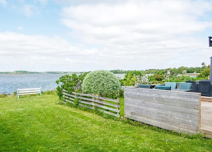 6 Person In Hejls-by Traum * Hejls